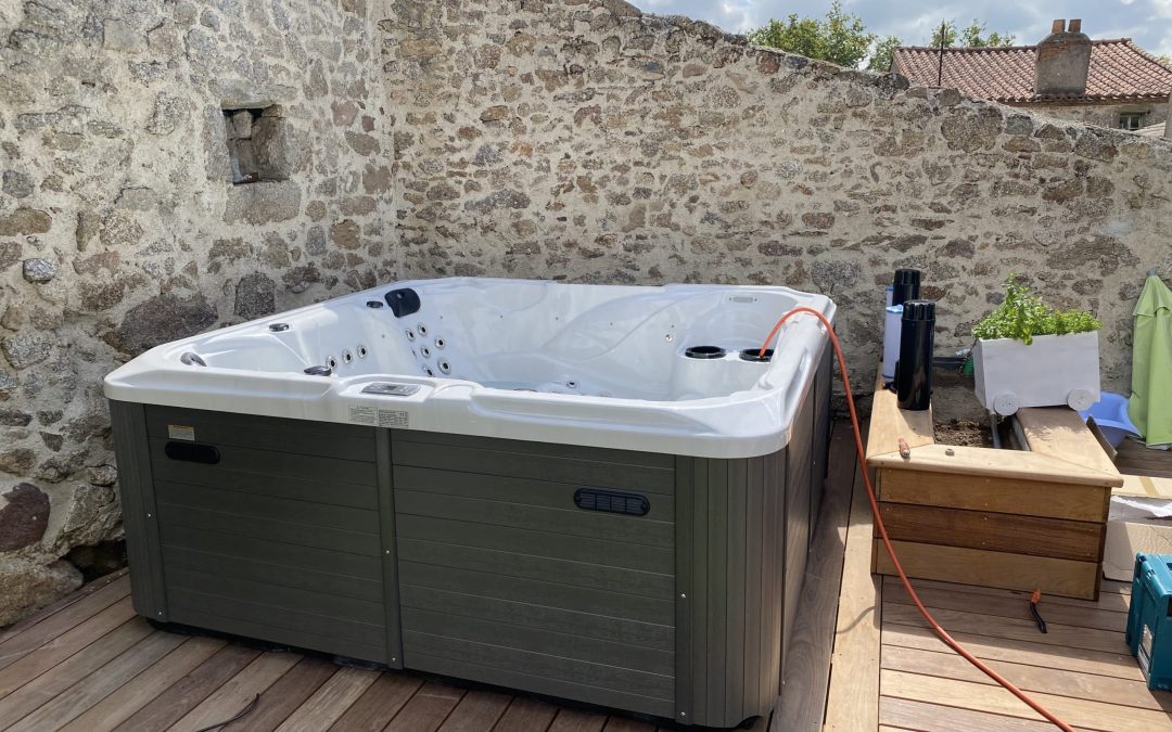 Pose d’un spa chez un particulier